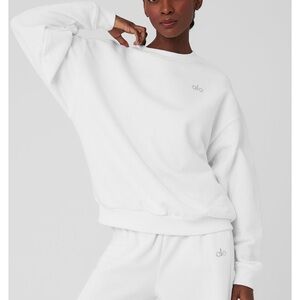 Alo Accolade Crew Neck Pullover- WHITE